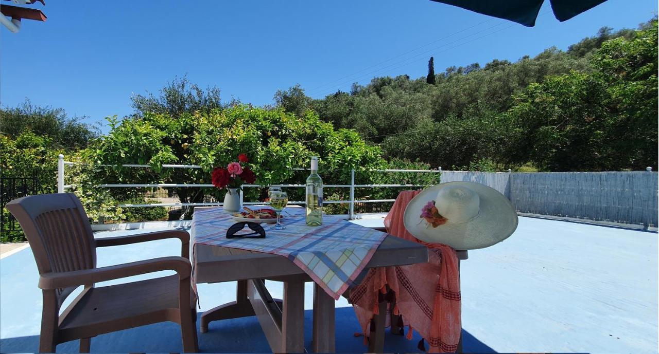 Aphrodite Studios & Apt With Pool Lákka Exteriör bild