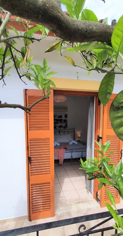 Aphrodite Studios & Apt With Pool Lákka Exteriör bild